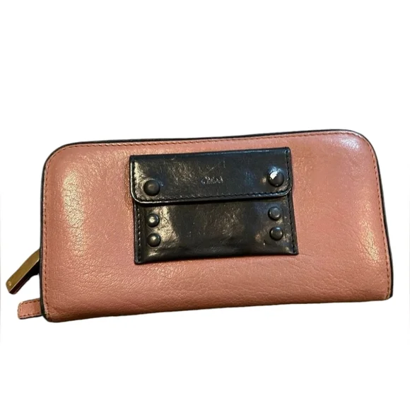EUC Chloé Alice Pink Leather Snap Long Wallet